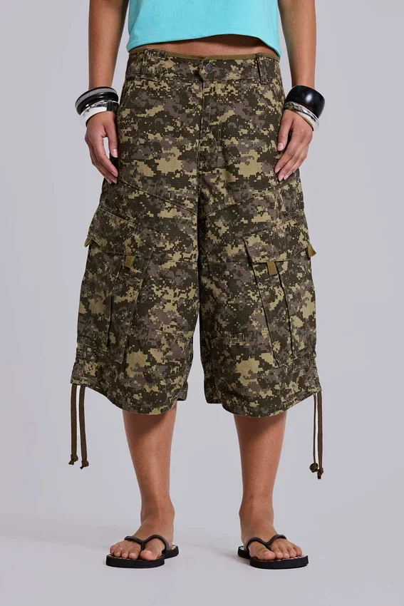 Pantalones cortos «Cadet» con estampado de camuflaje digital