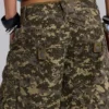 Pantalones cortos «Cadet» con estampado de camuflaje digital