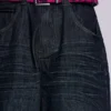 Pantalones cortos Colossus de índigo con pliegues