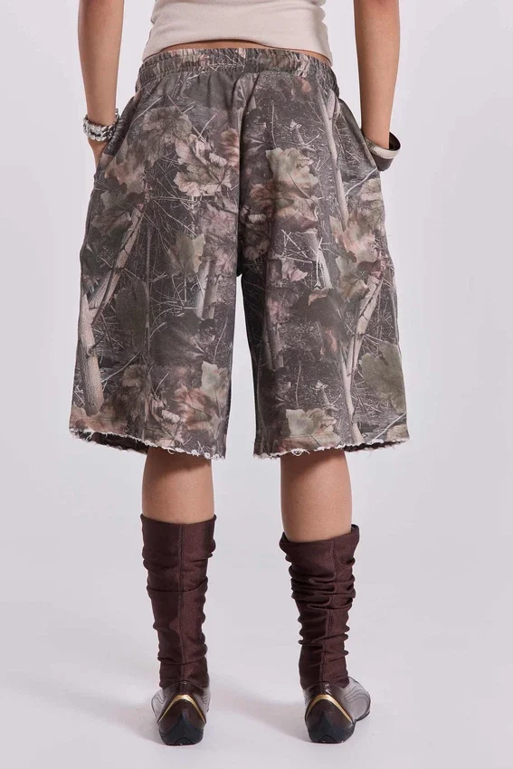 Pantalones cortos de chándal Monster Joggers con estampado de camuflaje Woodland