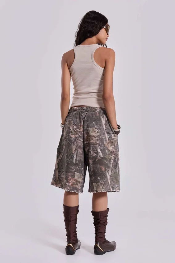 Pantalones cortos de chándal Monster Joggers con estampado de camuflaje Woodland