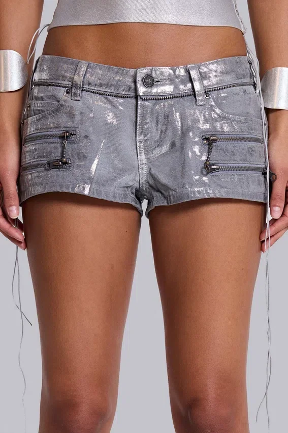 Pantalones cortos de denim mini con recubrimiento Ardor en color plateado