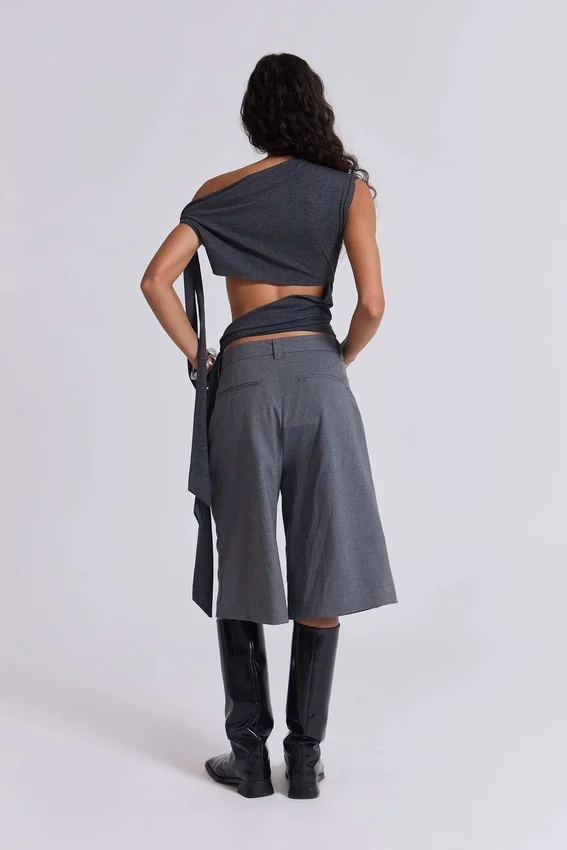 Pantalones cortos grises «Goliath» de corte entallado