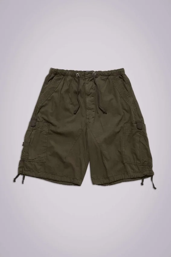 Pantalones cortos holgados de Parachute Cargo color caqui
