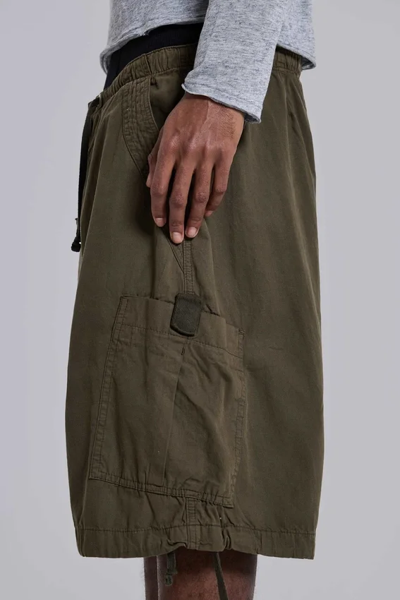 Pantalones cortos holgados de Parachute Cargo color caqui