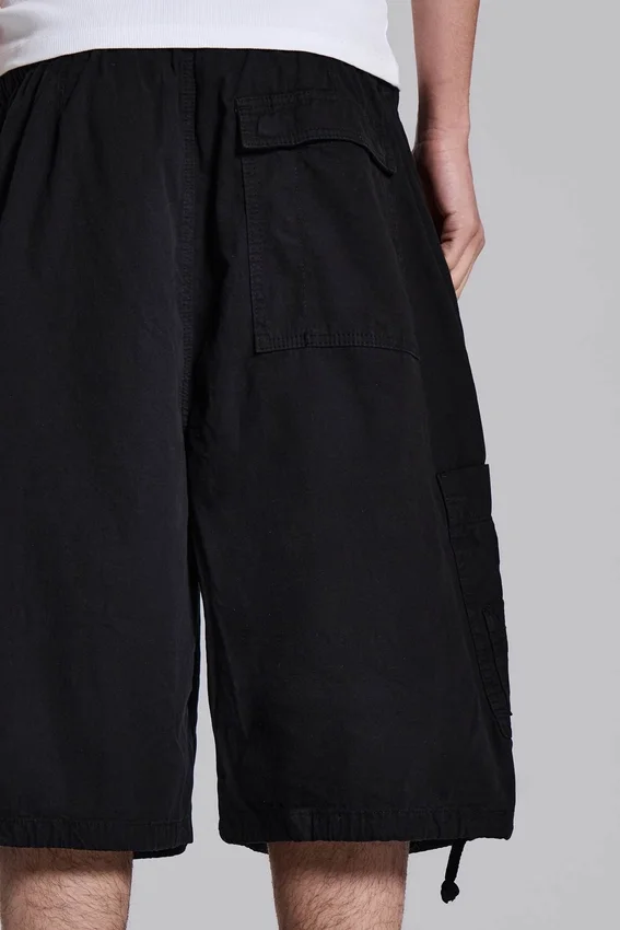 Pantalones cortos holgados de Parachute Cargo negros