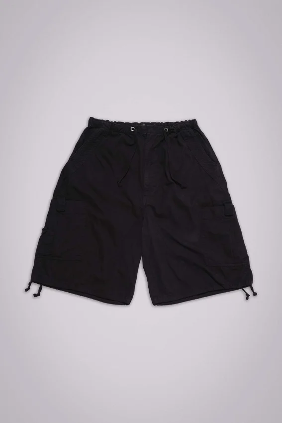 Pantalones cortos holgados de Parachute Cargo negros