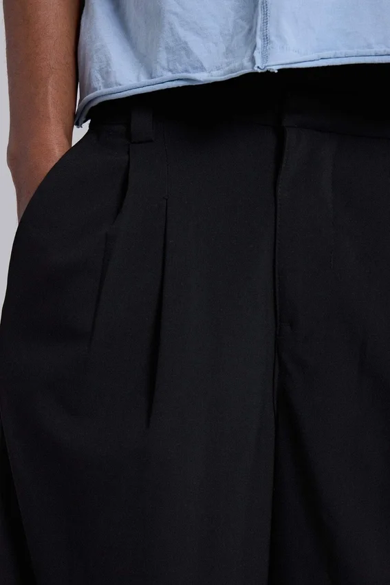 Pantalones cortos holgados entallados «Goliath» negros