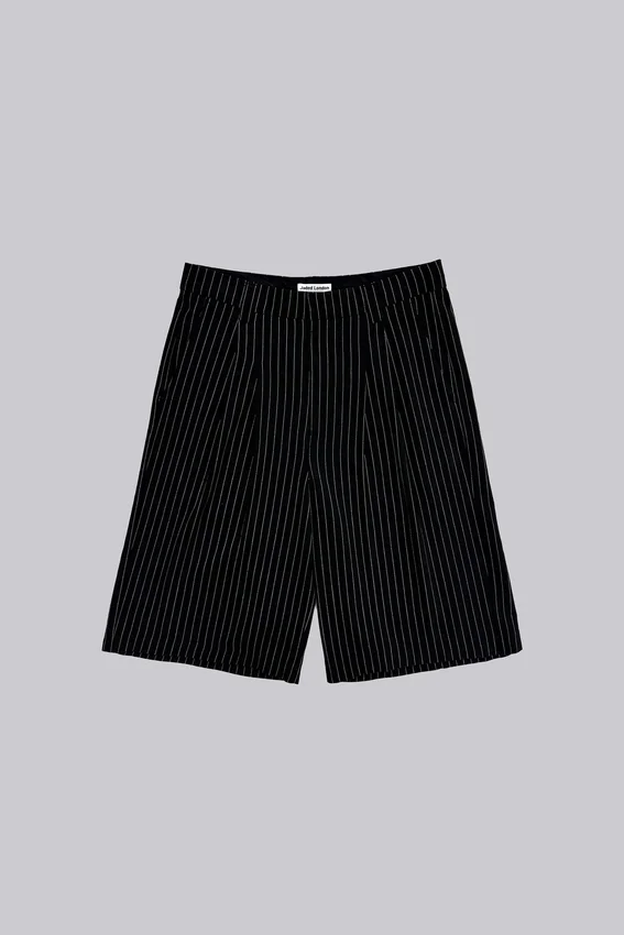 Pantalones cortos holgados Goliath negros a rayas finas