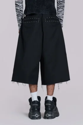 Pantalones cortos holgados Goliath negros con tachuelas, talla XL