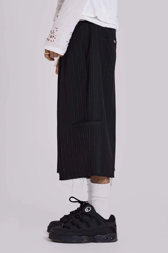 Pantalones cortos holgados «Goliath Shorts» XL a rayas finas negros