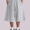Pantalones cortos holgados tipo jogger «Monster» en gris jaspeado