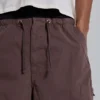 Pantalones cortos holgados tipo Parachute Cargo de paracaídas marrones
