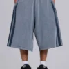 Pantalones cortos jogger «Monster» con rayas deportivas en gris lavado