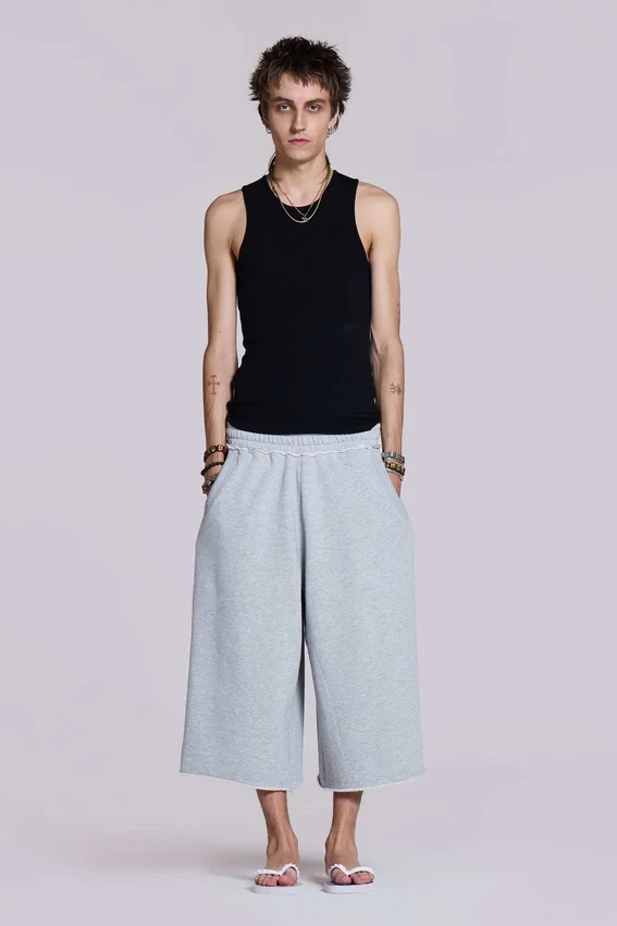 Pantalones cortos Monster de 3/4 en gris jaspeado