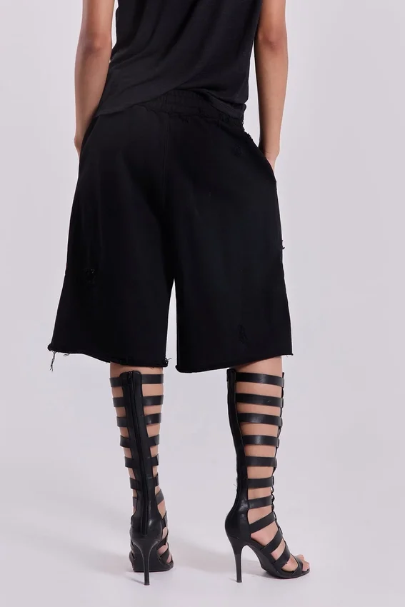 Pantalones cortos «Monster» negros desgastados