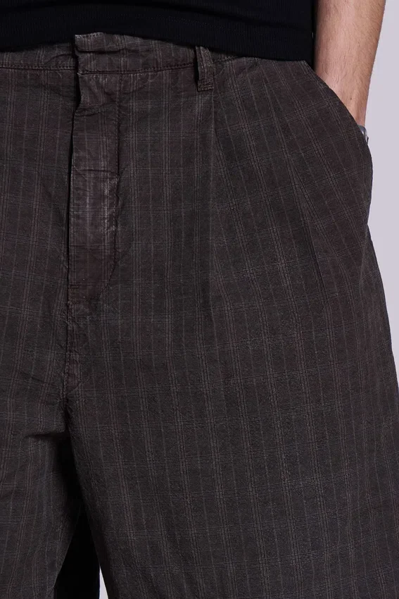 Pantalones cortos vaqueros «Jumbo Jorts» a cuadros marrones