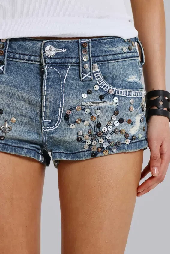 Pantalones cortos vaqueros mini con adornos de Rock Revival