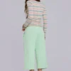 Pantalones de chándal cortos holgados Cleo en color menta