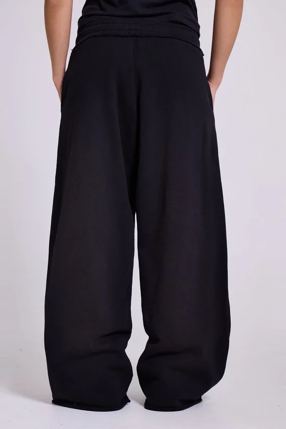 Pantalones de chándal holgados «Monster Joggers» en negro para tallas pequeñas