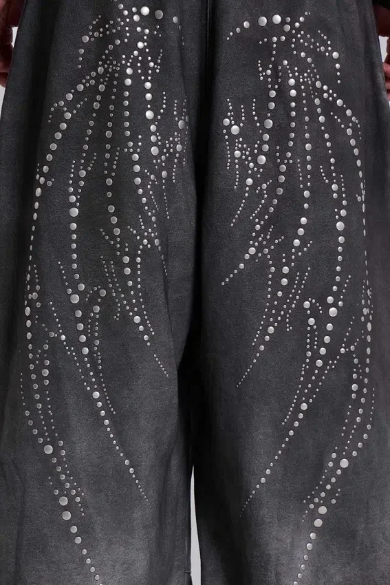 Pantalones de chándal «Monster Joggers» con tachuelas