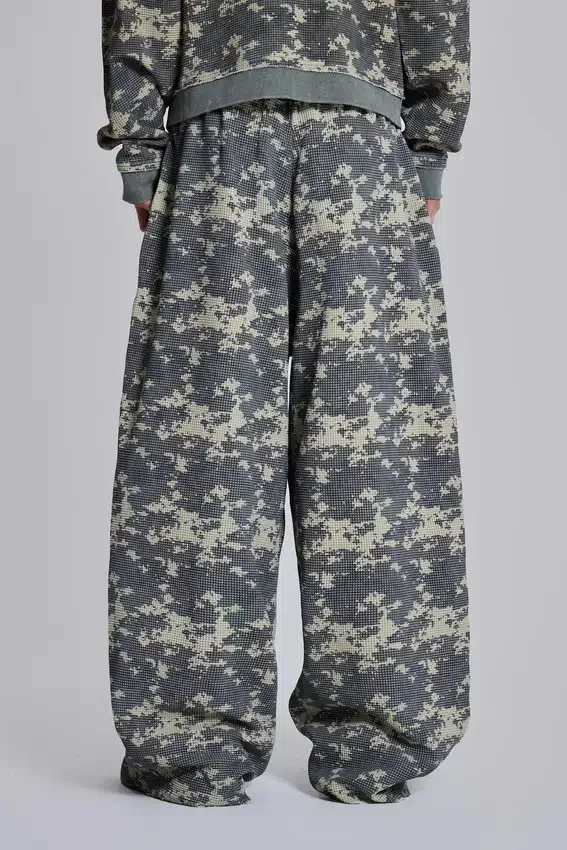 Pantalones de chándal «Monster Joggers» de tejido waffle con estampado «Digi Camo»