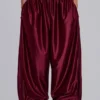 Pantalones de chándal «Vapor» metalizados en color burdeos