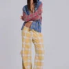 Pantalones de cuadros de talle bajo Vellora