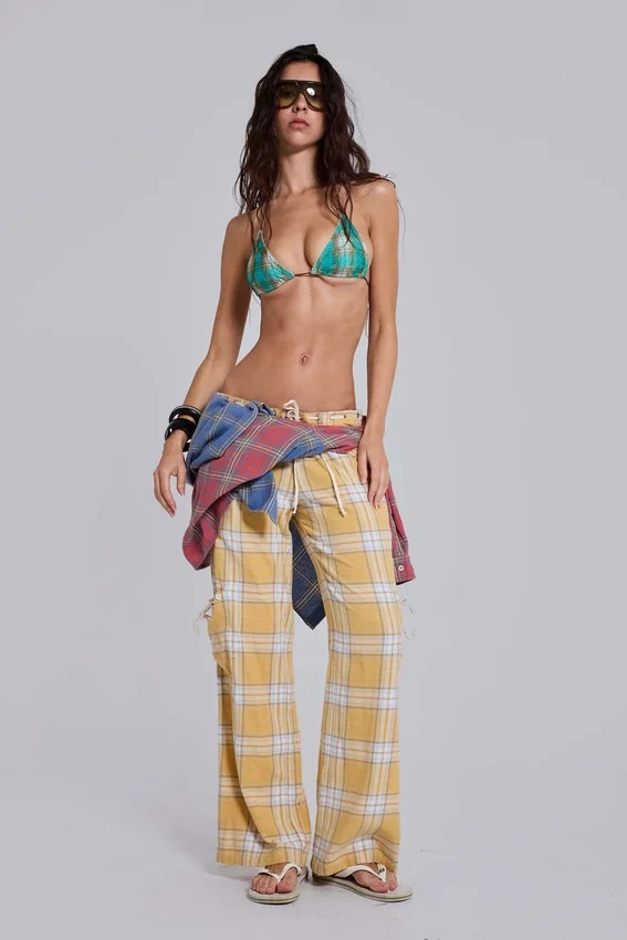 Pantalones de cuadros de talle bajo Vellora
