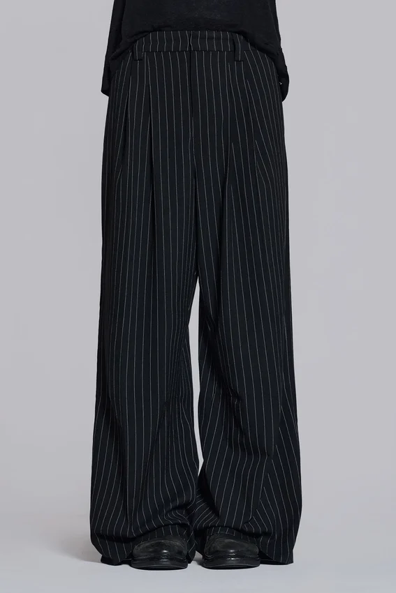 Pantalones de traje Goliath a rayas finas negros