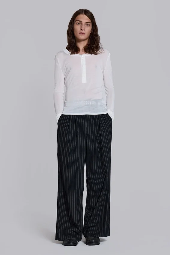 Pantalones de traje Goliath a rayas finas negros
