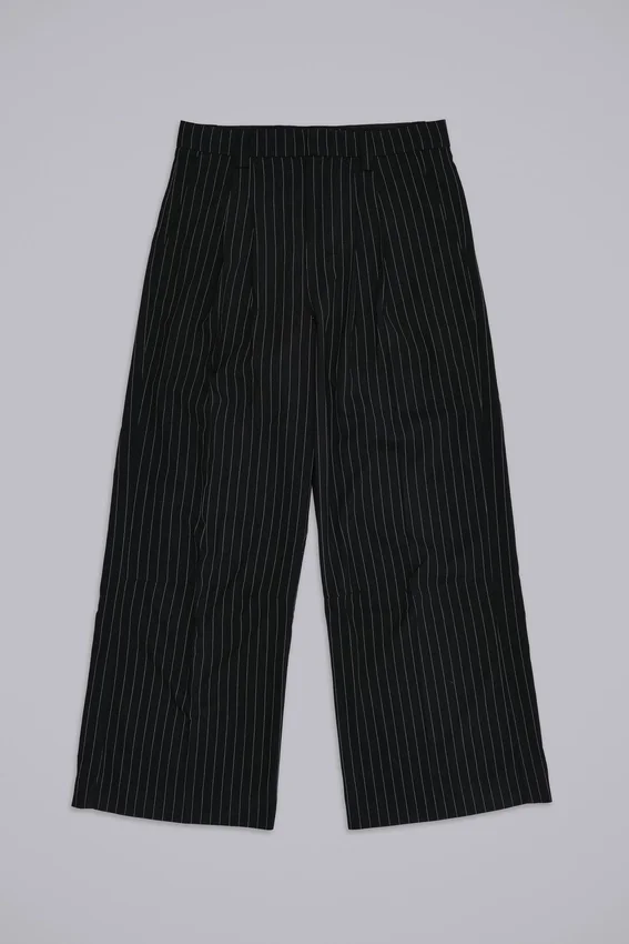Pantalones de traje Goliath a rayas finas negros