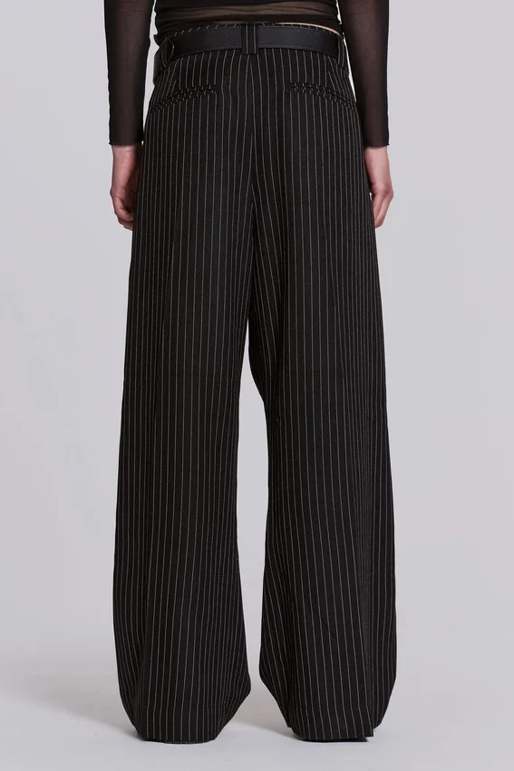 Pantalones de traje Goliath a rayas finas negros