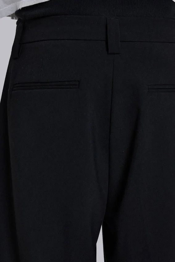 Pantalones de traje negros Goliath