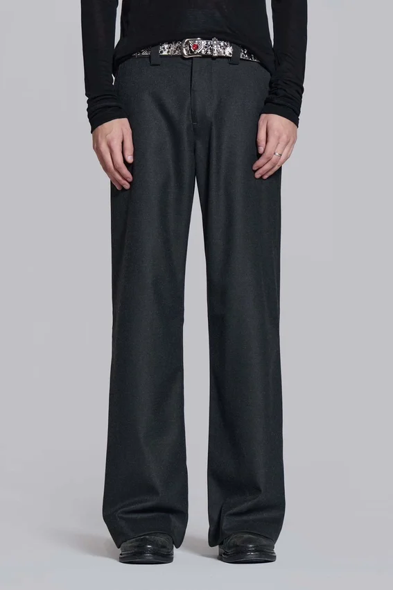 Pantalones de traje rectos con pliegues en gris carbón