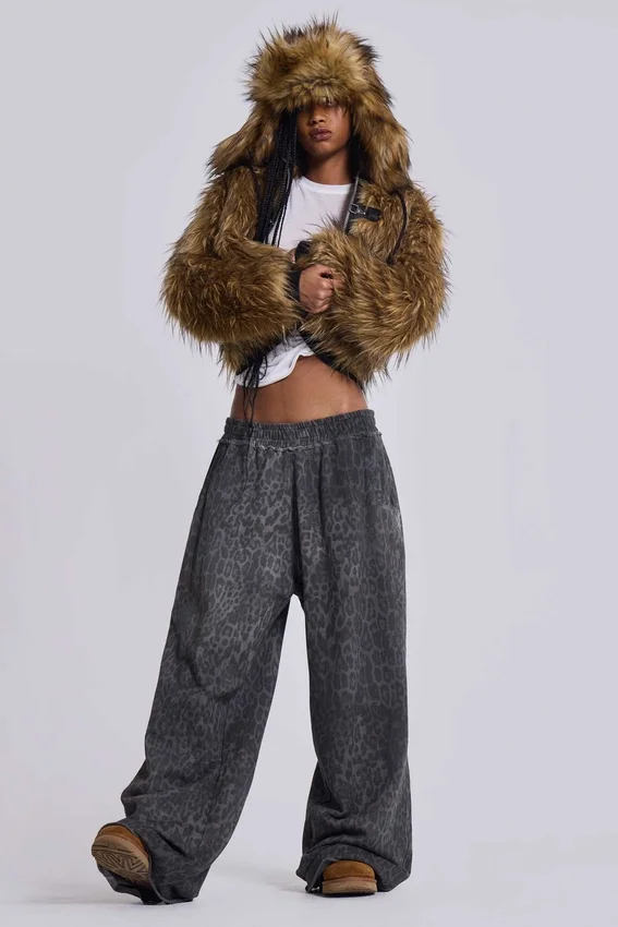 Pantalones Monster Joggers con estampado de leopardo en gris carbón