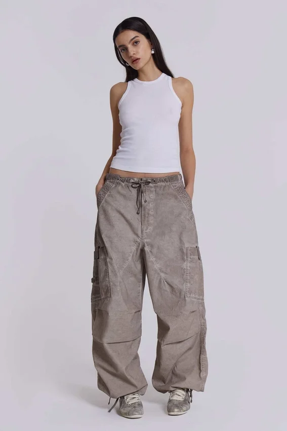 Parachute Pants con lavado «Stone Oil»