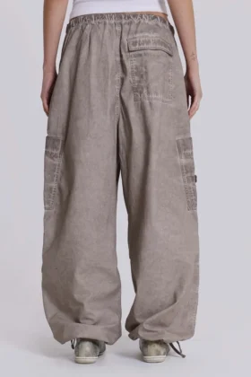 Parachute Pants con lavado «Stone Oil»