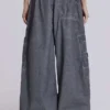 Parachute Pants negros con lavado al aceite