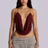 Partes de arriba con cuello vuelto y espalda descubierta Asteria en color burdeos
