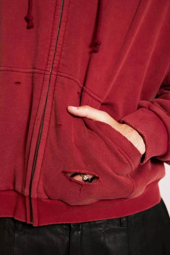 Sudadera con capucha, cremallera y forro de tejido de pan de miel, con efecto desgastado «Red Sun»