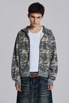Sudadera con capucha de tejido waffle con estampado de camuflaje digital