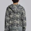 Sudadera con capucha de tejido waffle con estampado de camuflaje digital