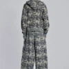 Sudadera con capucha de tejido waffle con estampado de camuflaje digital