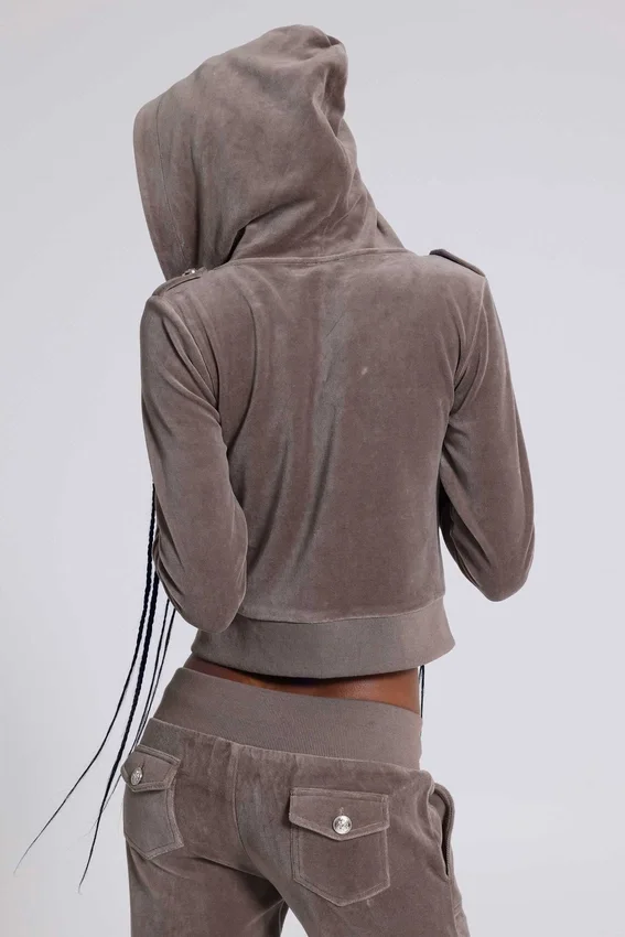 Sudadera con capucha de terciopelo estilo militar «Cavalier»