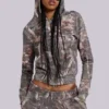 Sudadera con capucha «Mini Monster Hoodie» con estampado de camuflaje «Woodland»