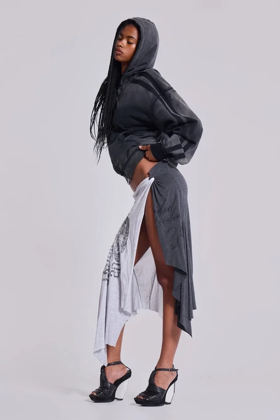 Sudadera con capucha «Monster Hoodie» holgada y deportiva en gris