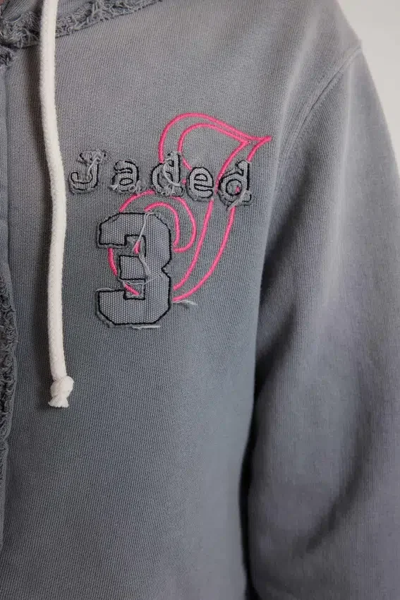 Sudadera con capucha y cremallera «Cleo Graphic»