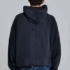 Sudadera con capucha y emblema