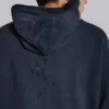 Sudadera con capucha y emblema